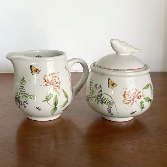Wildflower Meadow Creamer/Sugar Bowl and Lid by Marjolein Bastin for Hallmark - Picture 5 of 6